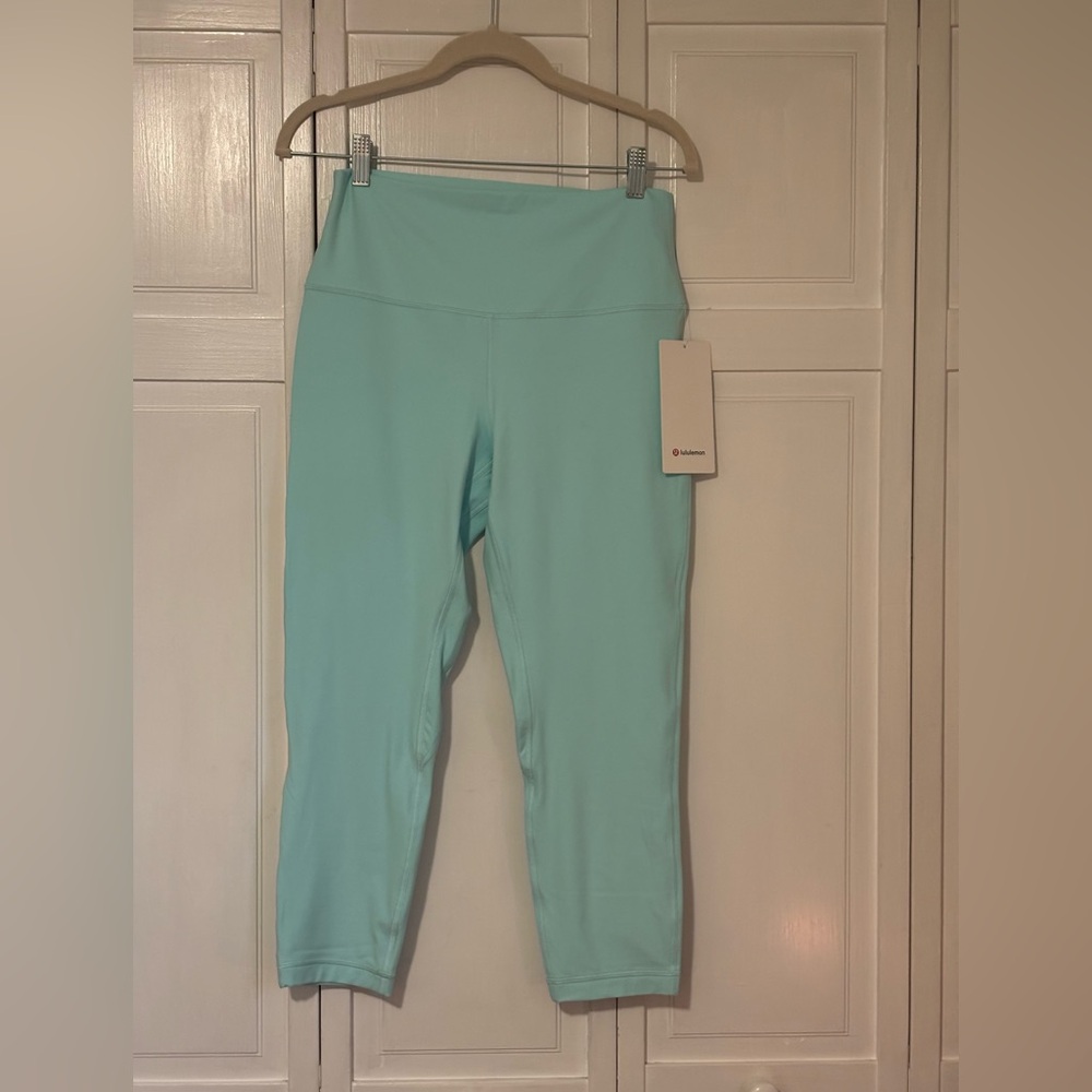 NWT Lululemon Athletica Align HR Crop 23” High-Performance Activewear - Teal